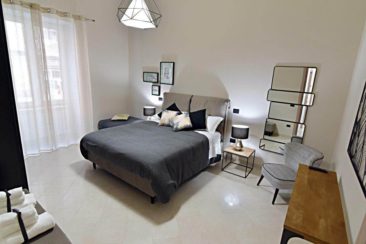 Gemini Suite Салерно Екстериор снимка